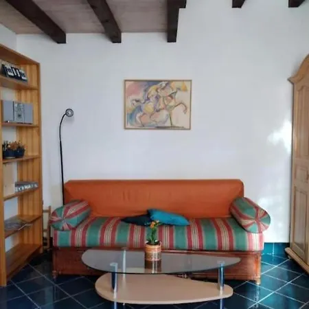 Ferienhaus Maison Al Nocin